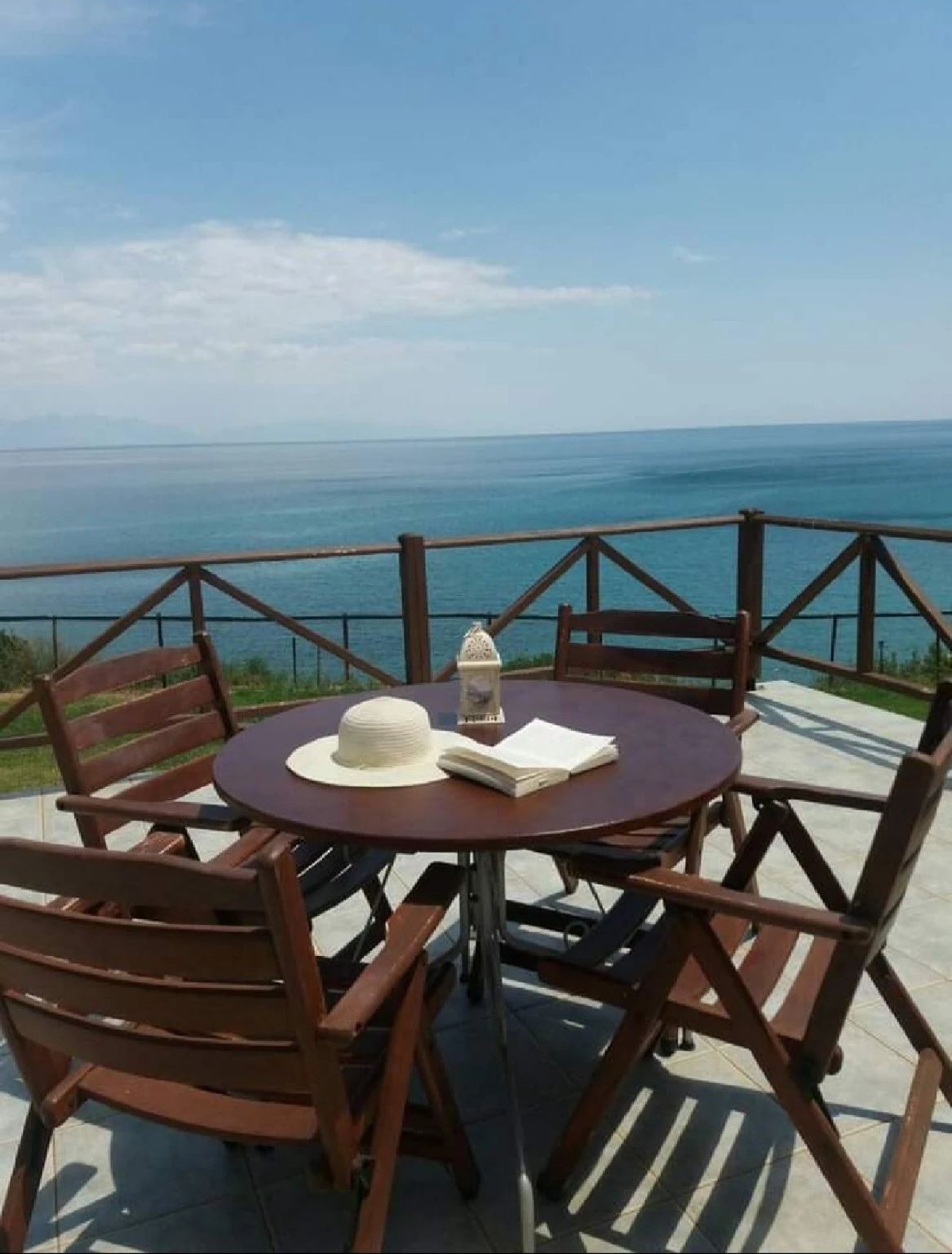 panorama-beach-balkoni-xranous. Θέα από το μπαλκόνι στα ενοικιαζόμενα Panorama beach Χράνοι Μεσσηνίας